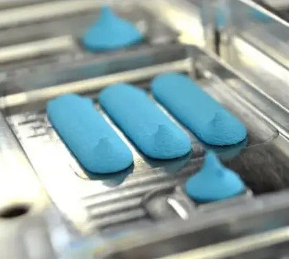 Two Part Thermal Interface Materials Blue Liquid Dispensable Thermal Gap Filler Gel